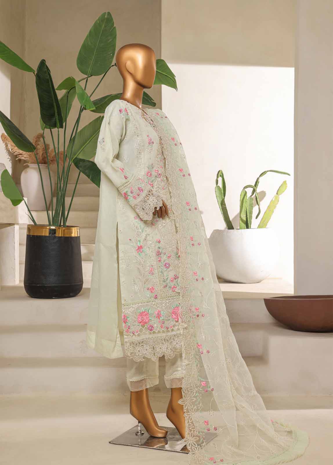 STS-006 U- 3 Piece Organza Stitched Suit - Image 3